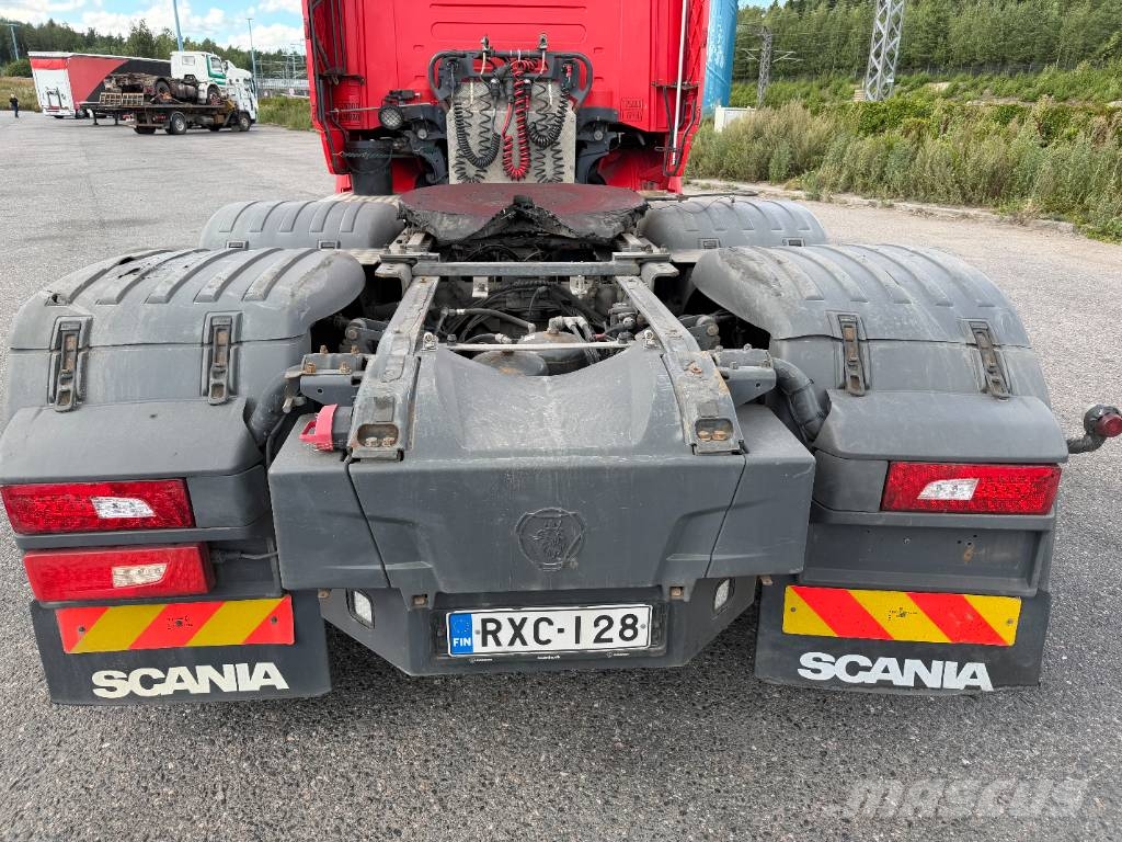 Scania R 490 Vetopöytäautot
