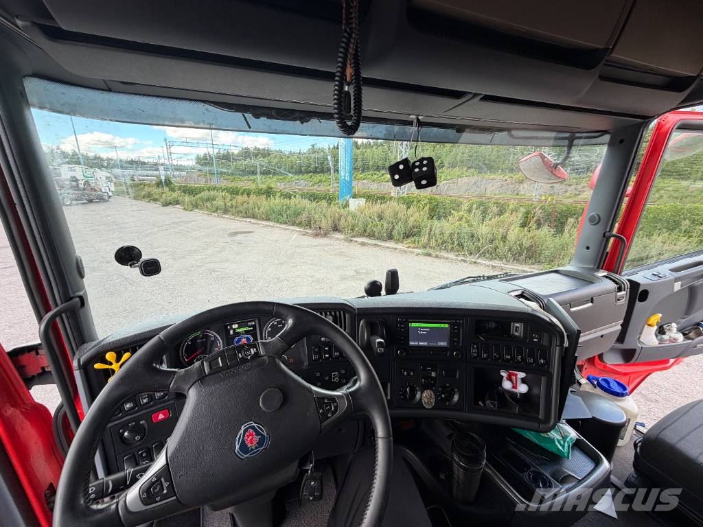 Scania R 490 Vetopöytäautot