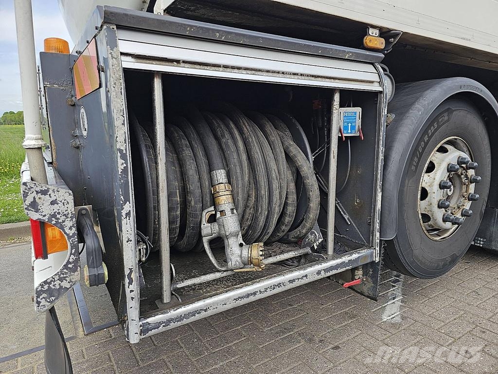 Scania P310 6X2*4 FUEL 22m3 Cisterne