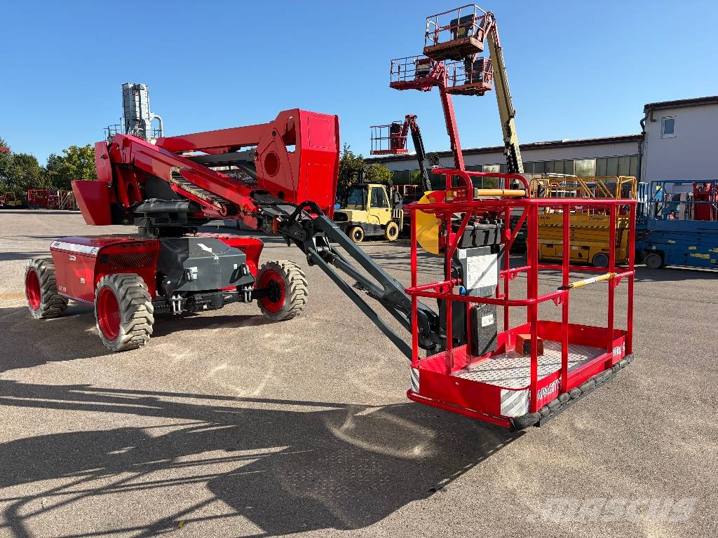 Magni EAB 16 RT 16m Elektro 4x4 Gelenk-Arbeitsbühne Karos emelők