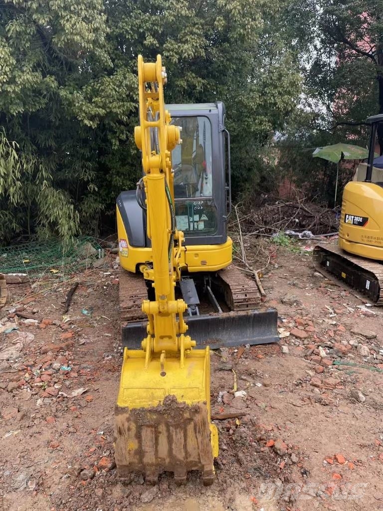 Komatsu PC30 FULL CARBIN Εκσκαφάκι (διαβολάκι) < 7t