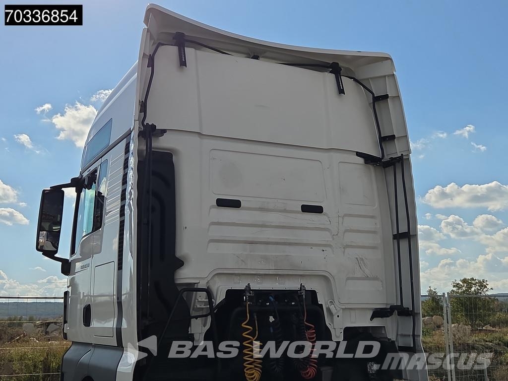 MAN TGX 18.500 TGX 4X2 XXL Mega Retarder Hebesattel 2x Camiones tractor