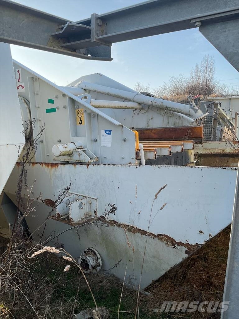 SKG Bodenwaschanlage Sietai