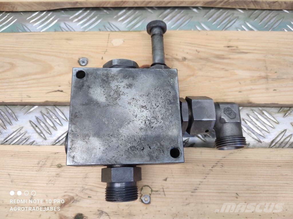 Manitou MT 732 hydraulic lock Hidraulika