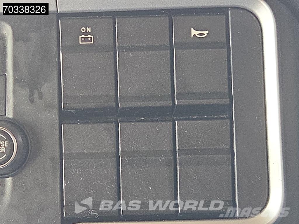 Iveco S-Way 490 4X2 Retarder 2x Tanks Standklima ACC Nav Sattelzugmaschinen