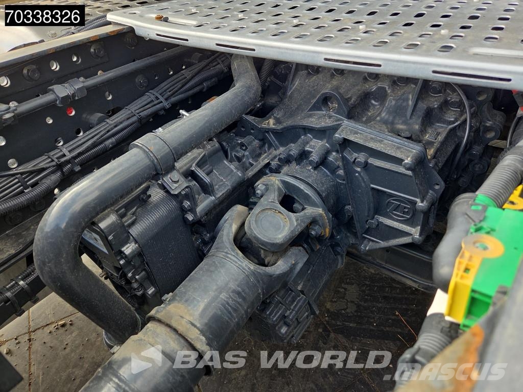 Iveco S-Way 490 4X2 Retarder 2x Tanks Standklima ACC Nav Sattelzugmaschinen