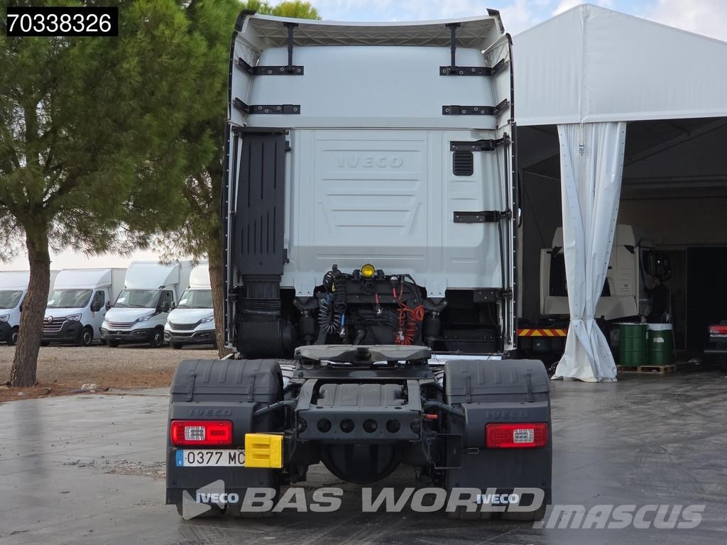Iveco S-Way 490 4X2 Retarder 2x Tanks Standklima ACC Nav Sattelzugmaschinen