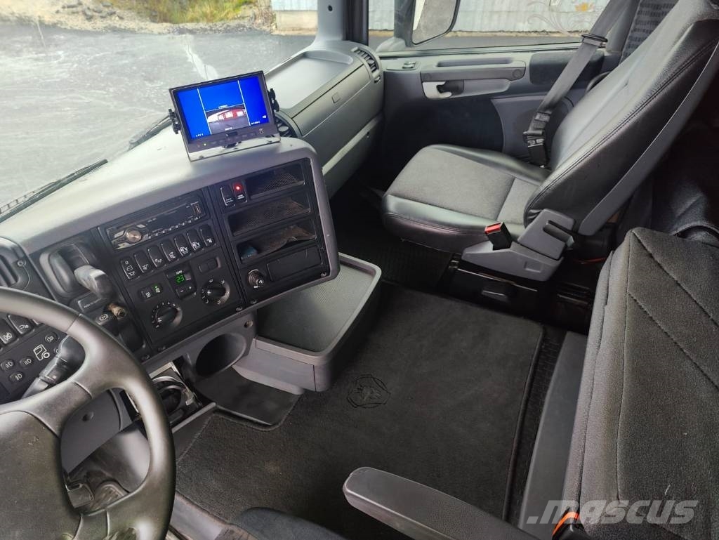 Scania R 500 Camiones con caja de remolque