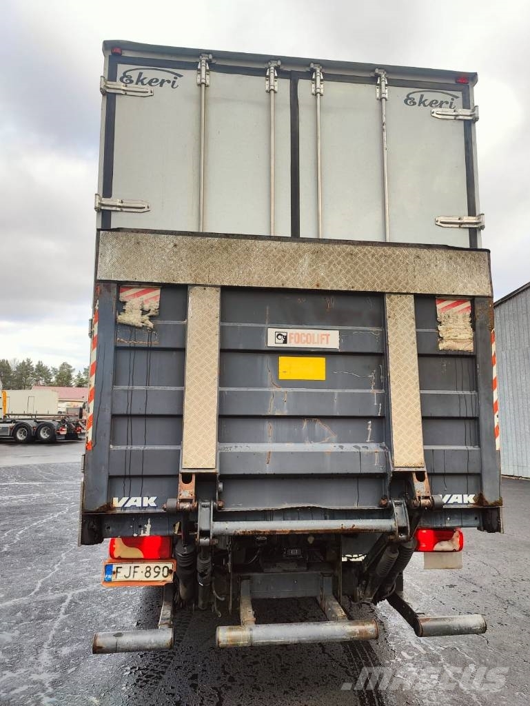 Scania R 500 Camiones con caja de remolque