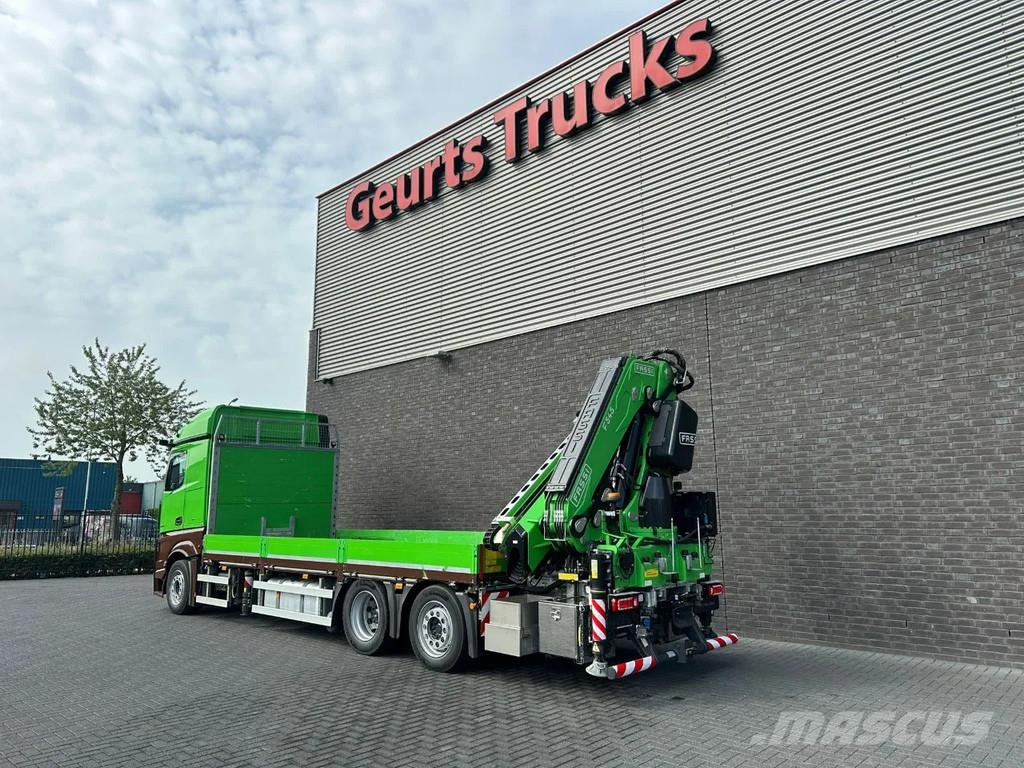 Mercedes-Benz Actros 2545 6X2 OPENLAADBAK MET FASSI F545RA.2.28 Camiones grúa