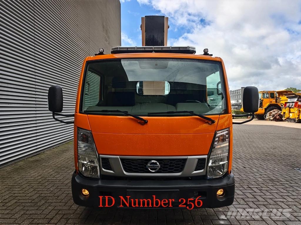 Nissan Cabstar 35.12 NT400 Movex TLR 18 المنصات الهوائية المثبتة على شاحنة