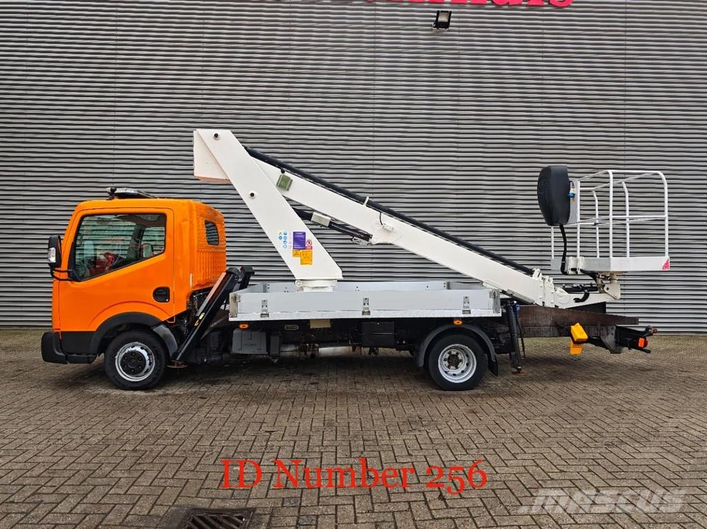 Nissan Cabstar 35.12 NT400 Movex TLR 18 المنصات الهوائية المثبتة على شاحنة