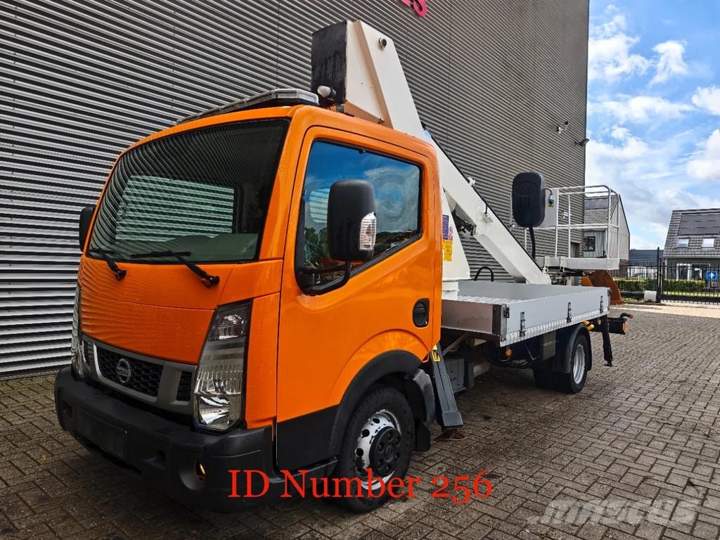 Nissan Cabstar 35.12 NT400 Movex TLR 18 المنصات الهوائية المثبتة على شاحنة