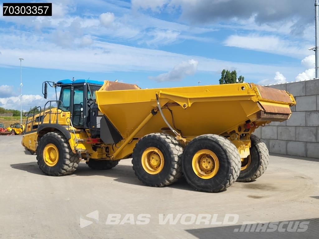 Bell B30 E Tombereau articulé