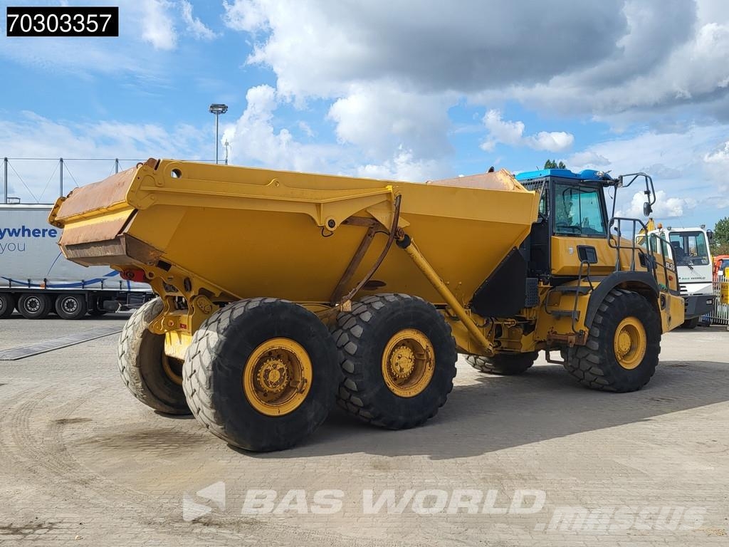 Bell B30 E 铰接式自卸车