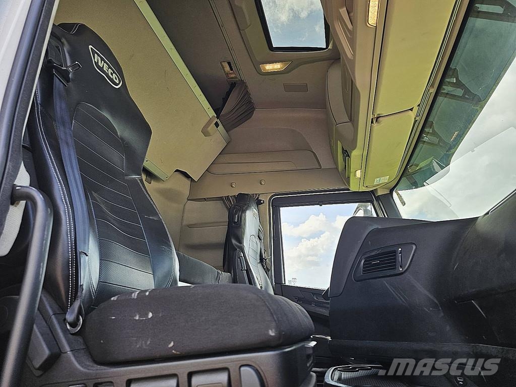 Iveco S-WAY AS440S46 Sattelzugmaschinen