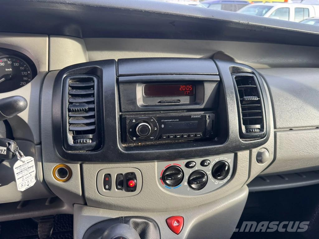 Renault Trafic **BELGIAN ORIGINE-AIRCO** Ambulancias