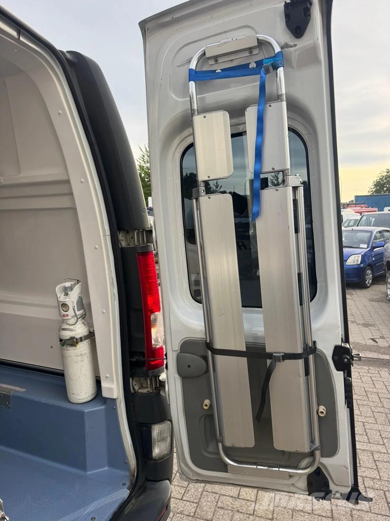 Renault Trafic **BELGIAN ORIGINE-AIRCO** Ambulancias