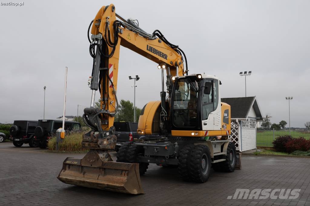 Liebherr A 918 Compact Wielgraafmachines