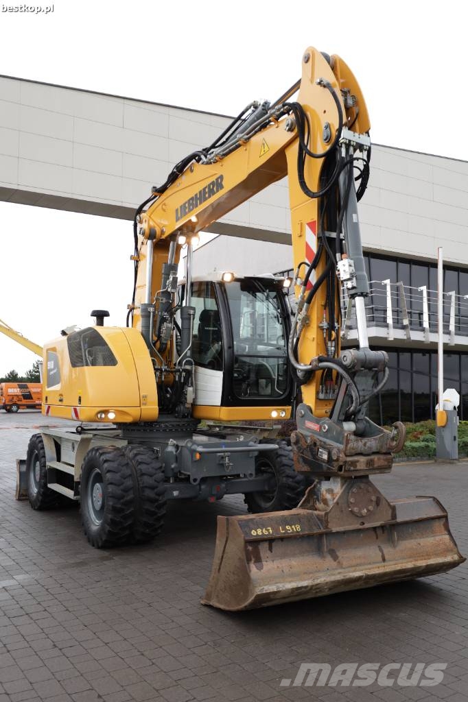 Liebherr A 918 Compact Wielgraafmachines