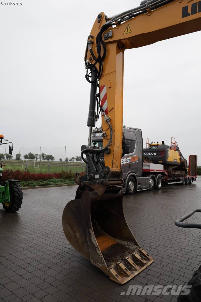 Liebherr A 918 Compact Wielgraafmachines