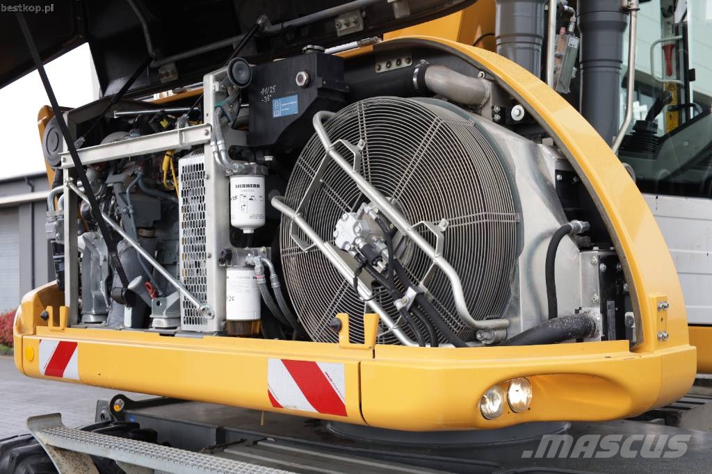 Liebherr A 918 Compact Wielgraafmachines
