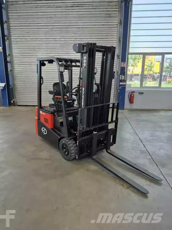 EP Equipment CPD18TVL Електронавантажувачі