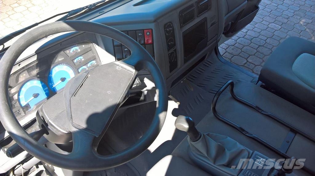 Renault PREMIUM DISTRIBUTION - KERAX Kabinler