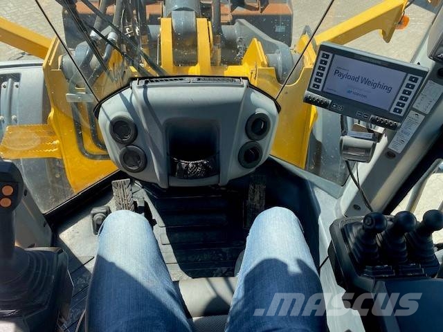 John Deere 744 P SW Vorber. 3. Kreis, MIETE/RENTAL (12002125) Wheel loaders