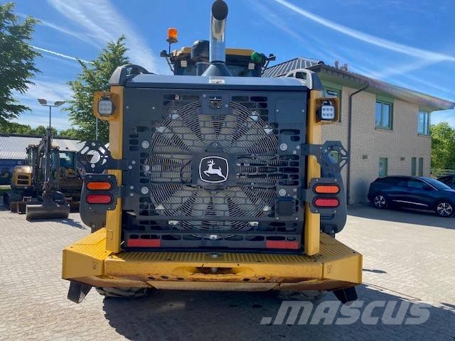 John Deere 744 P SW Vorber. 3. Kreis, MIETE/RENTAL (12002125) Wheel loaders