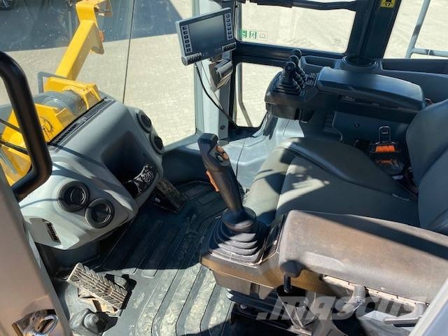 John Deere 744 P SW Vorber. 3. Kreis, MIETE/RENTAL (12002125) Wheel loaders
