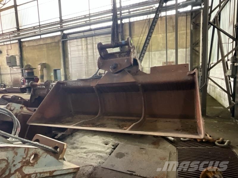 A.f.B. MS25 2400mm / 9 Excavator