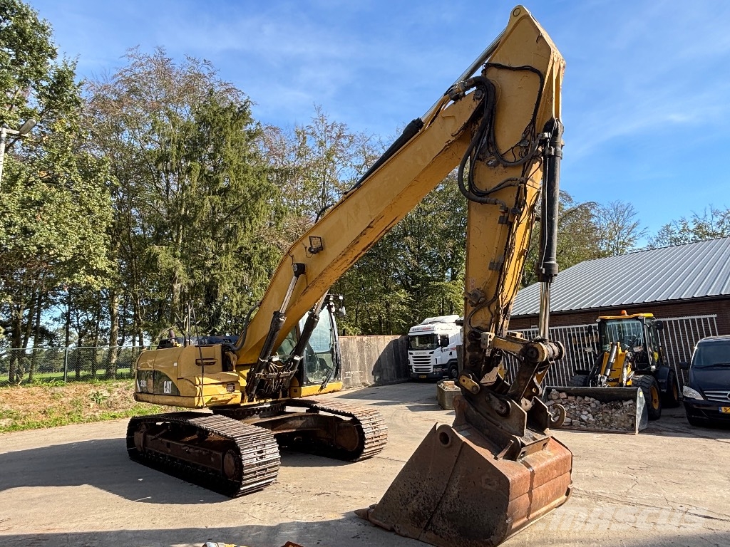 CAT 325 D L NEW UNDERCARRIAGE Gravemaskiner på larvebånd
