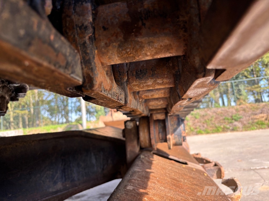 CAT 325 D L NEW UNDERCARRIAGE Gravemaskiner på larvebånd