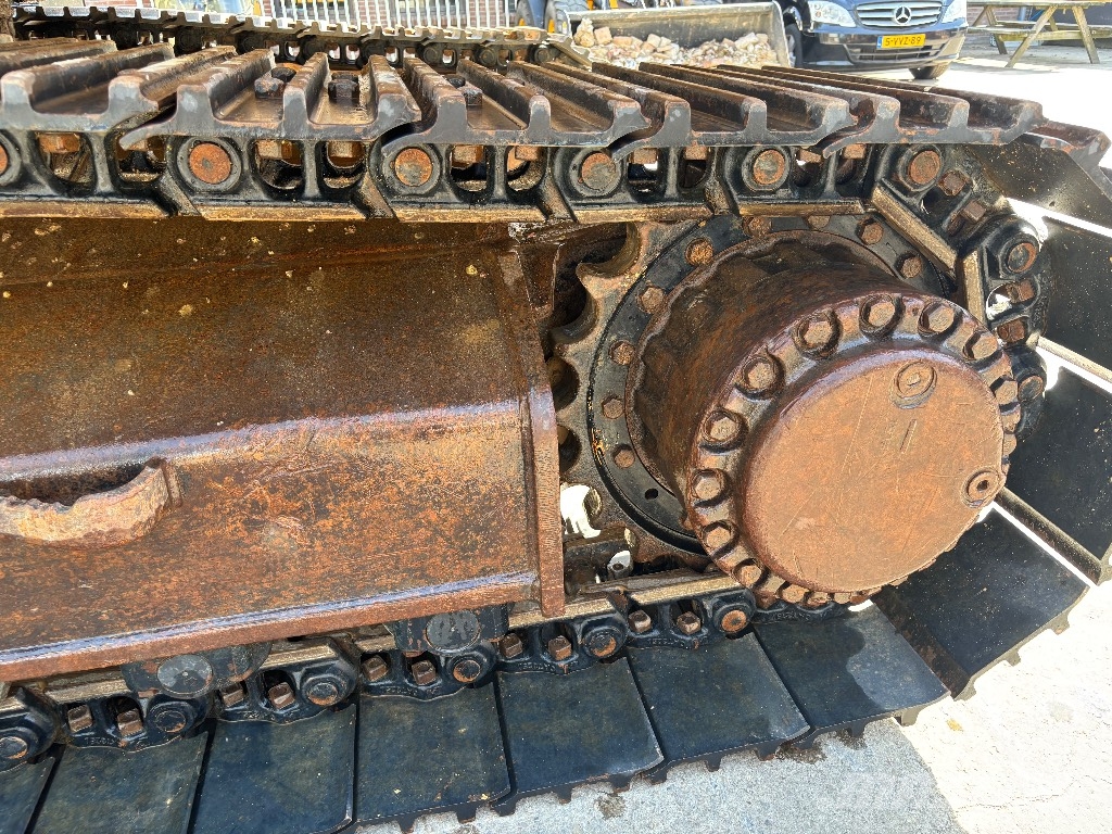 CAT 325 D L NEW UNDERCARRIAGE Gravemaskiner på larvebånd