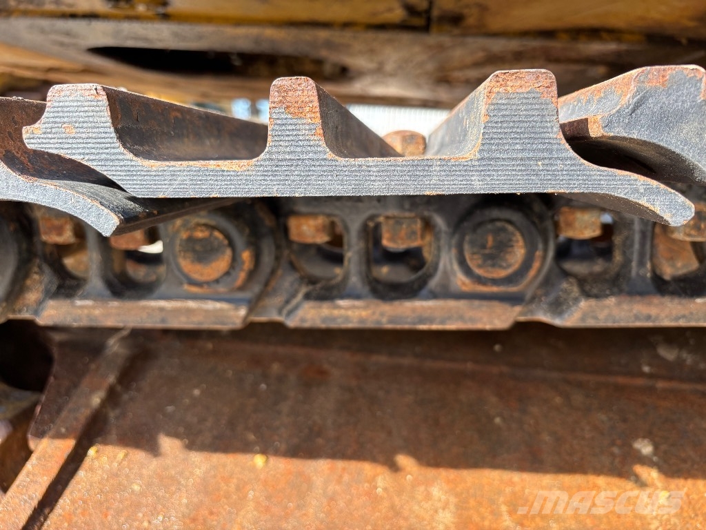 CAT 325 D L NEW UNDERCARRIAGE Gravemaskiner på larvebånd