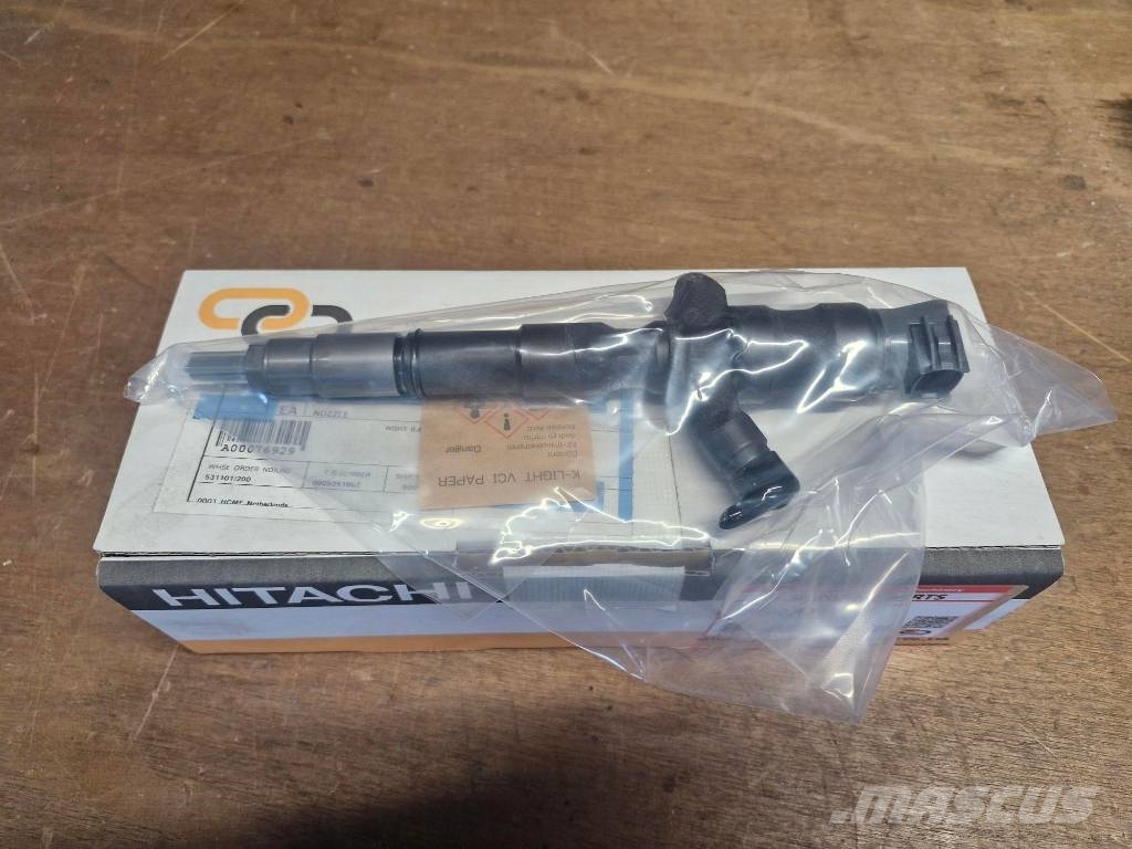 Hitachi INJECTEUR + JOINT / ZX135-7 / YA00076929 엔진