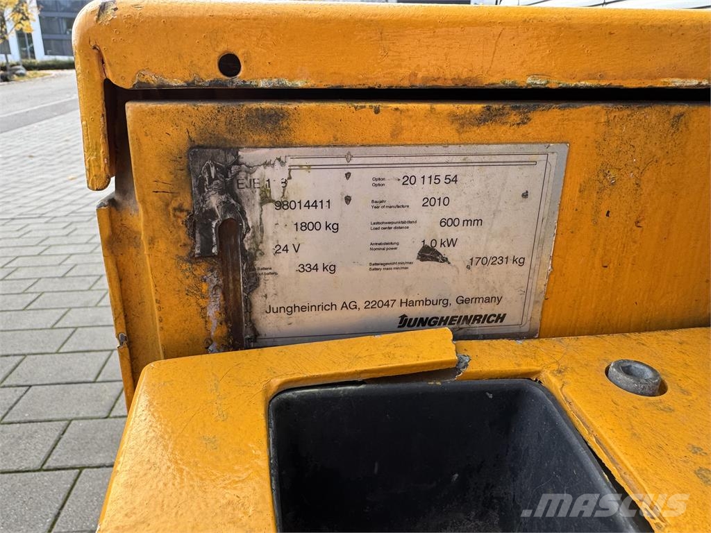 Jungheinrich EJE 118 Pedestrian stacker