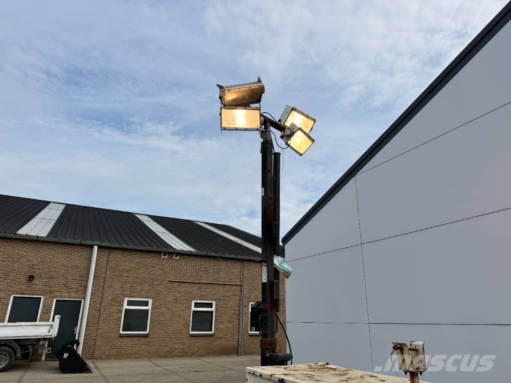 MQ LT12D - CE + EPA / Good Overall Condition Mobiele lichtmasten