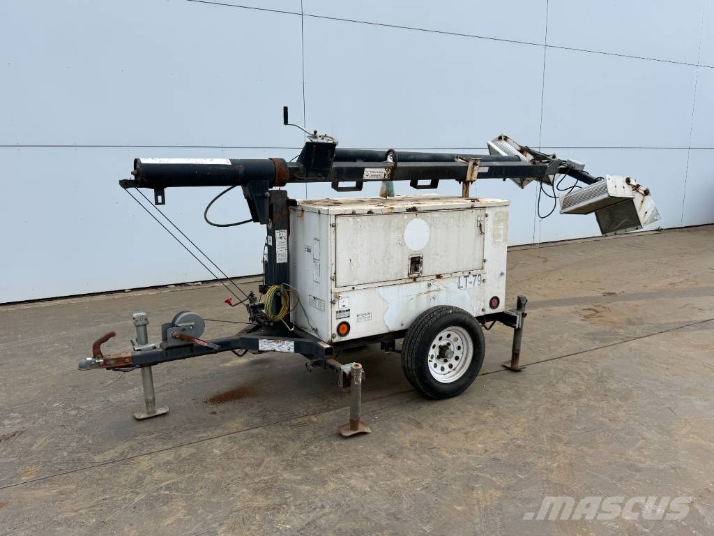 MQ LT12D - CE + EPA / Good Overall Condition Mobiele lichtmasten