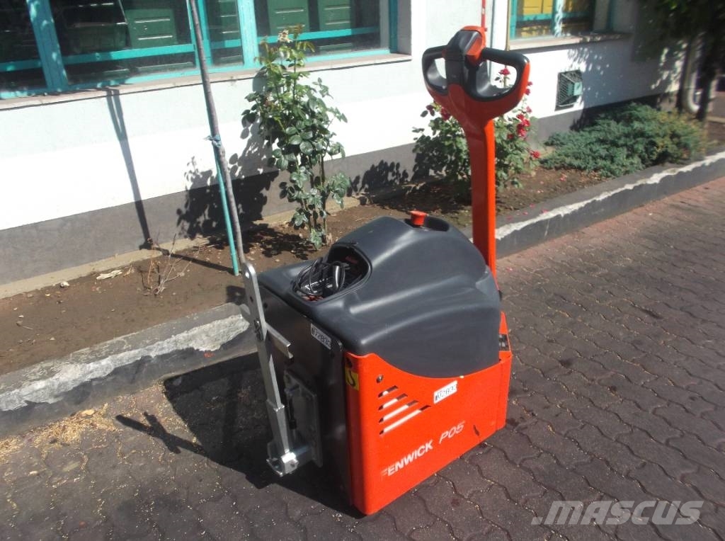 Linde P 05 152 V-2833 Dragtruck