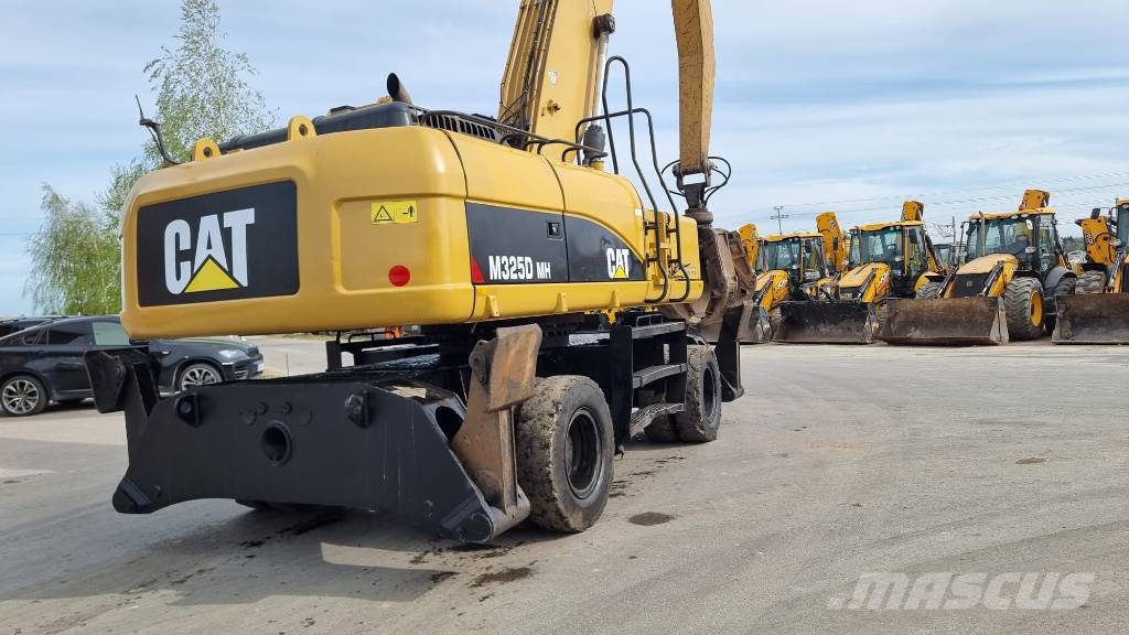 CAT M 325 D Manejadores de residuos industriales