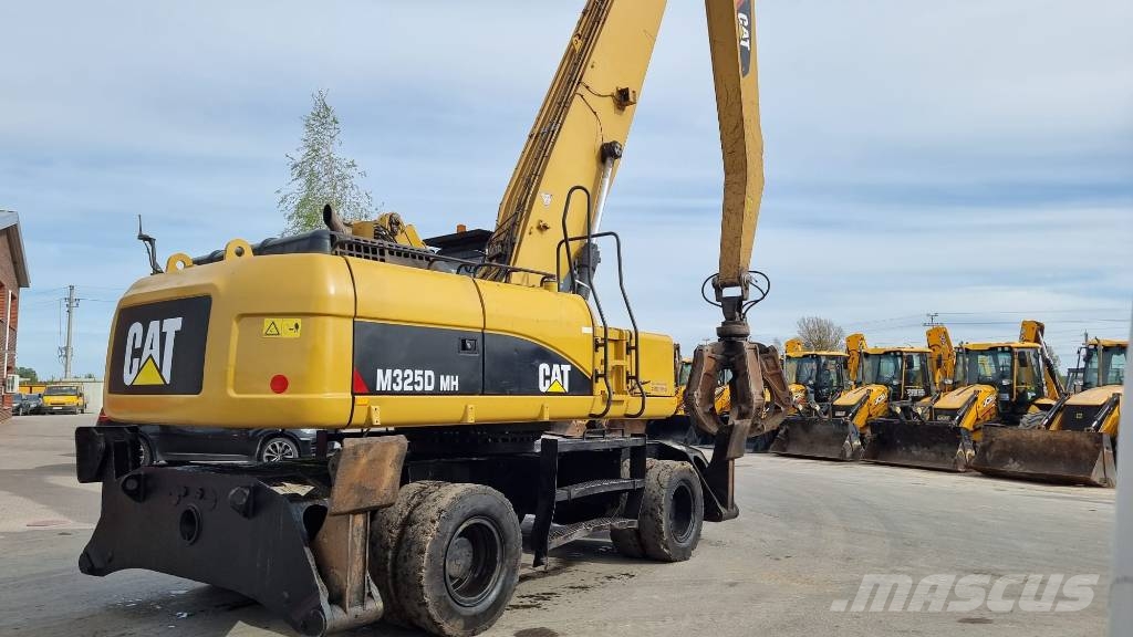 CAT M 325 D Manejadores de residuos industriales