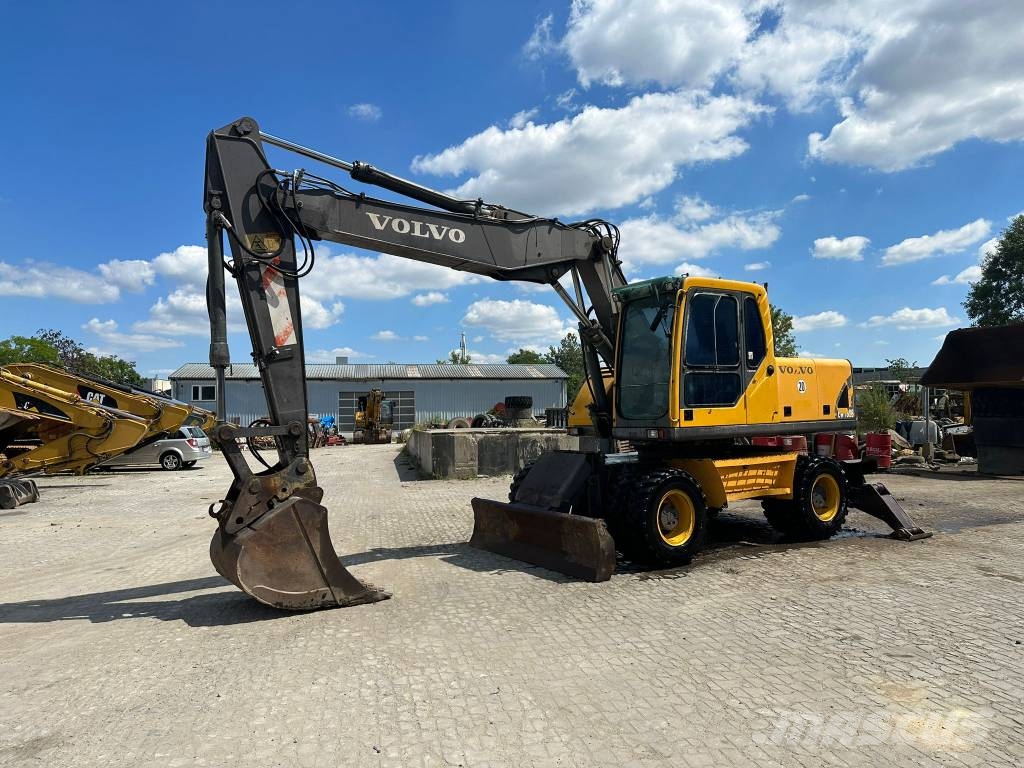 Volvo EW180B Wielgraafmachines