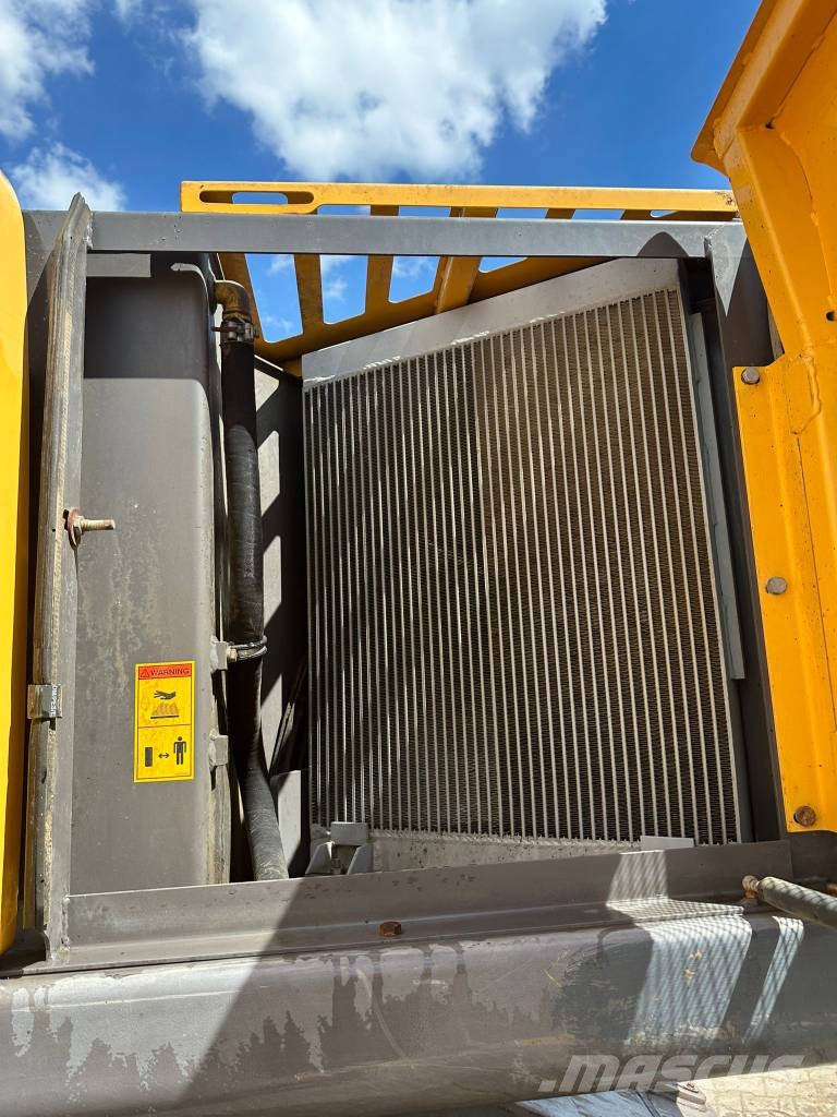 Volvo EW180B Wielgraafmachines
