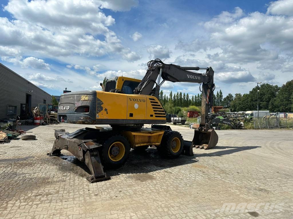 Volvo EW180B Wielgraafmachines