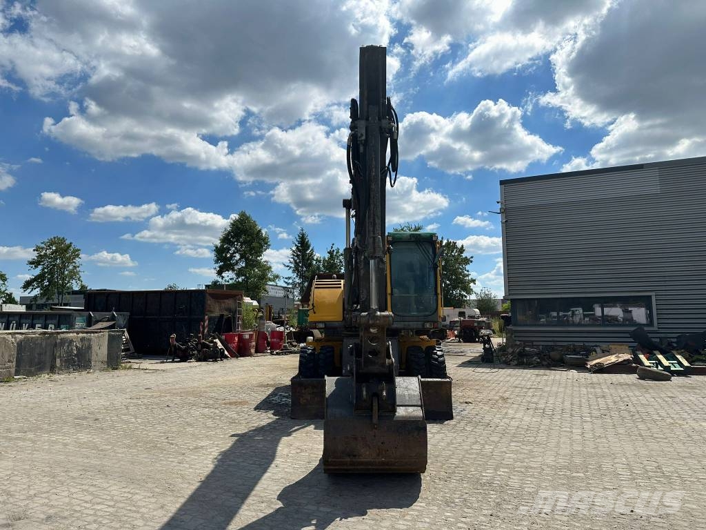 Volvo EW180B Wielgraafmachines