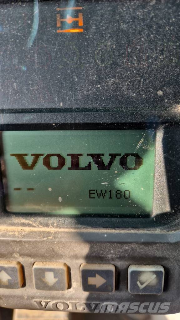 Volvo EW180B Wielgraafmachines