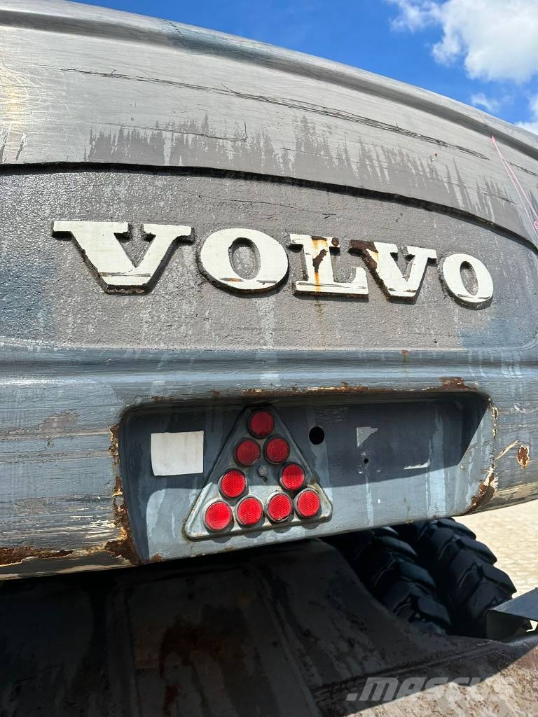 Volvo EW180B Wielgraafmachines