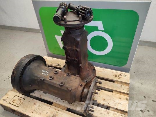 Steyr 6145 (5164731) portal axle Chassis and suspension